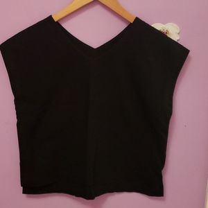 Boxy crop top
